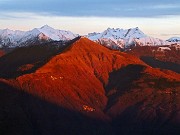 84 Monte Muggio in primo piano, Tre Signori sullo sfondo